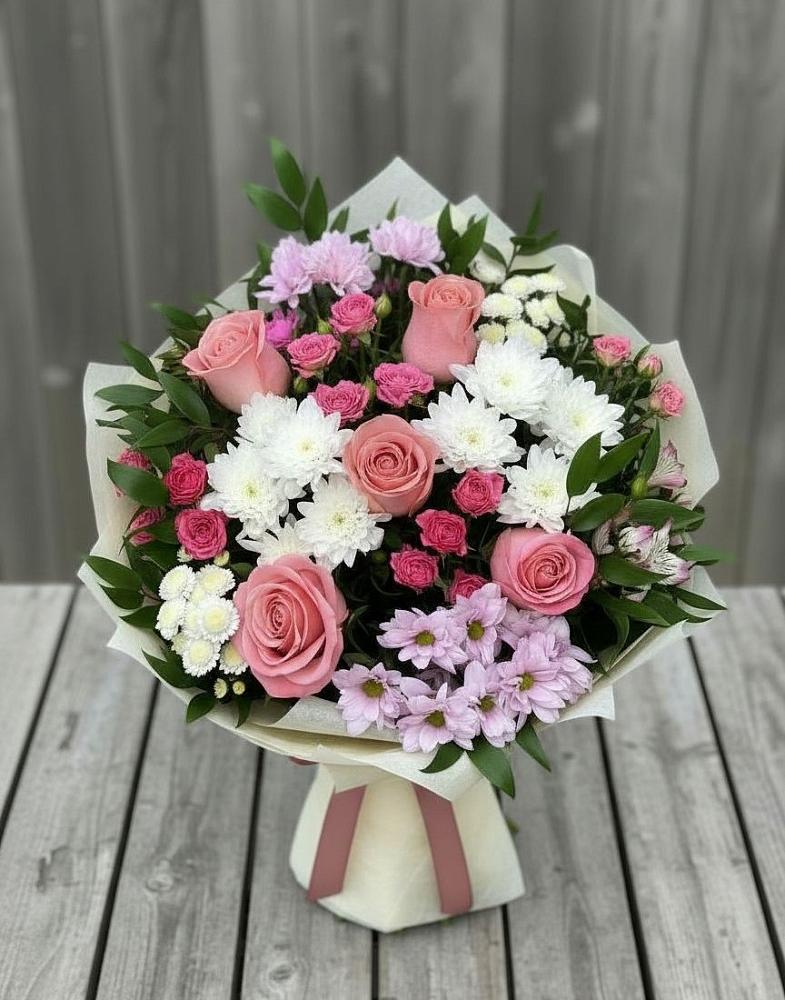 Букет цветов из: Альстромерии, Гвоздики, Розы и Хризантемы в Товарковский