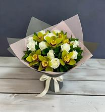 Букет цветов из:  Орхидеи и Розы в Товарковский