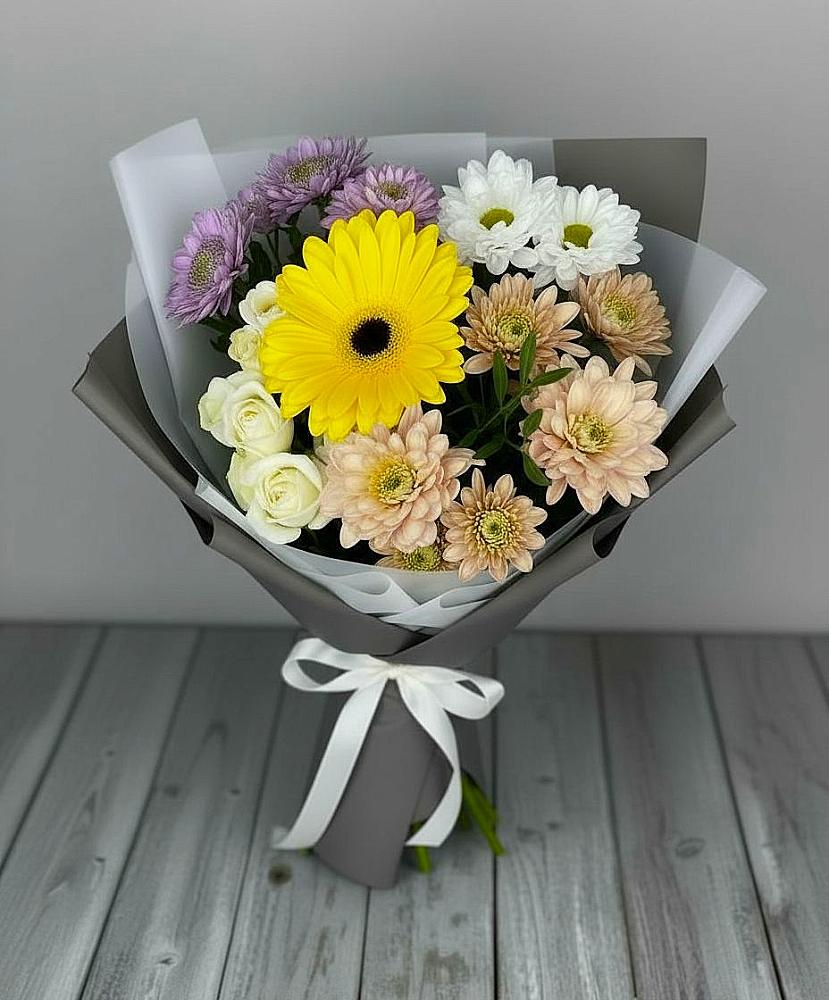 Букет цветов из: Розы, Герберы и Хризантемы в Товарковский