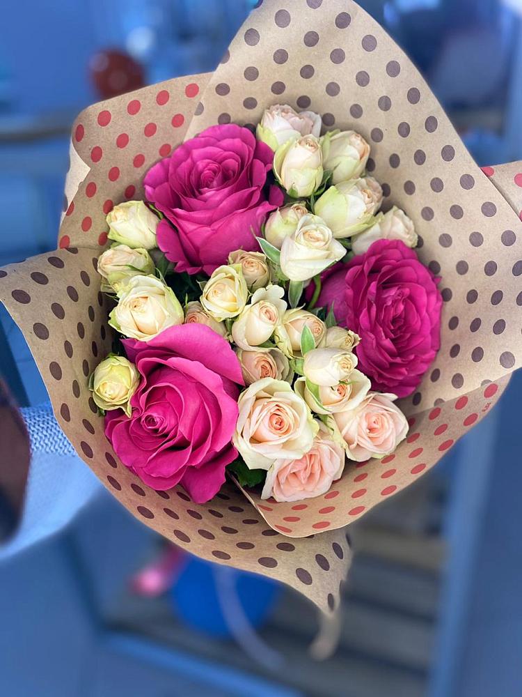 Букет цветов из: Розы в Товарковский