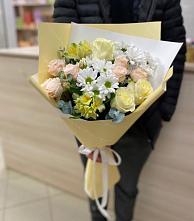 Букет цветов из:  Альстромерии, Розы и Хризантемы #REPLACE_PRED# Товарковский