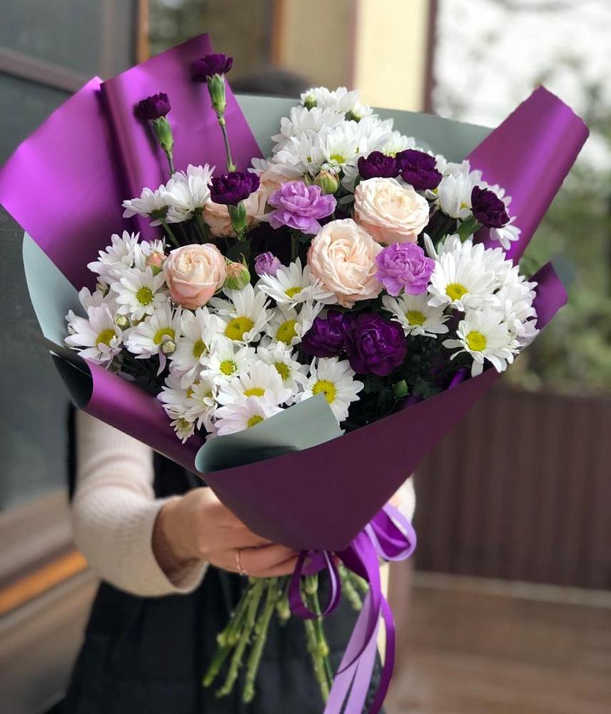 Букет цветов из: Хризантемы, Гвоздики и Розы в Товарковский