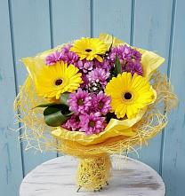 Букет цветов из:  Хризантемы и Герберы в Товарковский