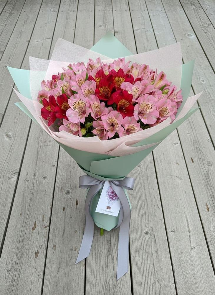 Букет цветов из: Альстромерии в Товарковский