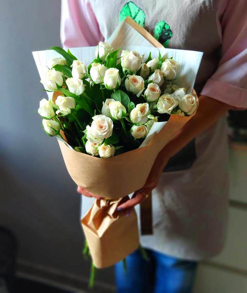 Букет цветов из: Розы в Товарковский