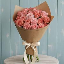 Букет цветов из:  Розы #REPLACE_PRED# Товарковский