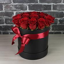 Цветочная композиция из Розы в шляпной коробке в Товарковский