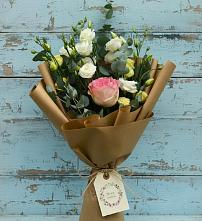 Букет цветов из:  Розы и Лизиантусы #REPLACE_PRED# Товарковский