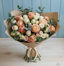 Букет цветов из:  Альстромерии и Розы #REPLACE_PRED# Товарковский