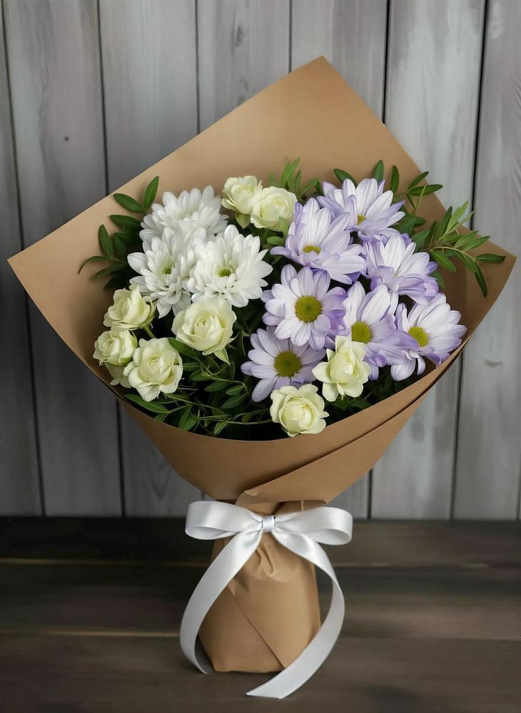Букет цветов из: Хризантемы и Розы в Товарковский
